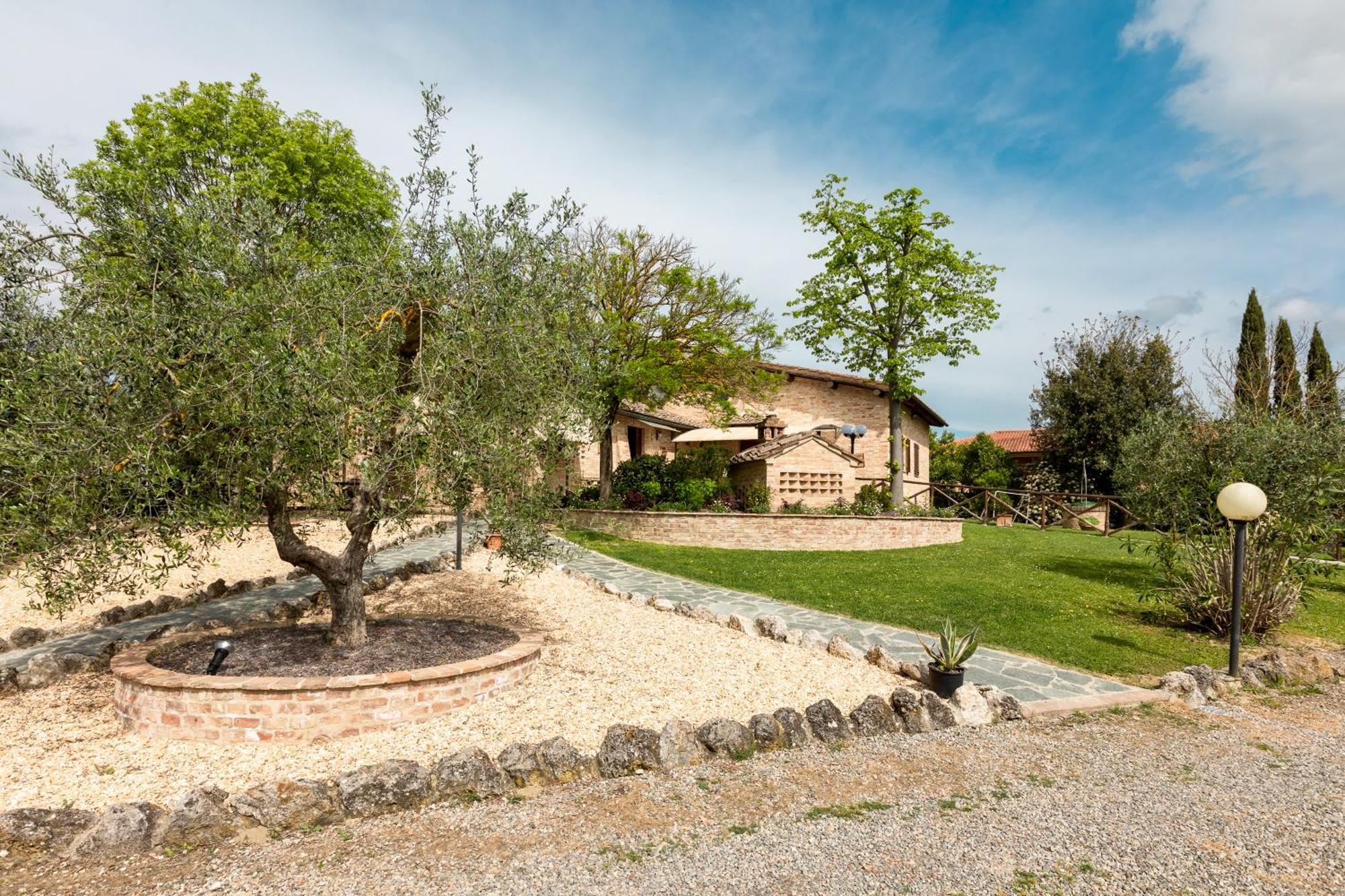 Apartamento Asso Di Picche Siena